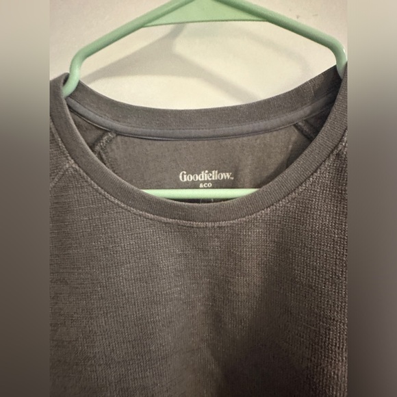 Men’s Goodfellow Grey Henley - Picture 5 of 8
